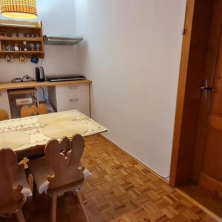 Appartement Penzion Piano à Liptovský Mikuláš Extérieur photo